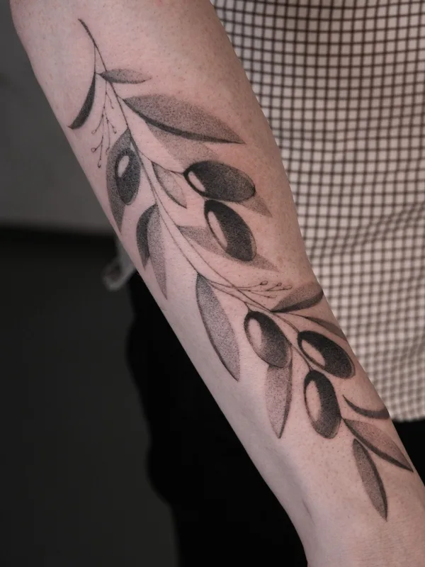 black and grey botanic татуировка на forearm #74101 | Тату мастер Александра Копина