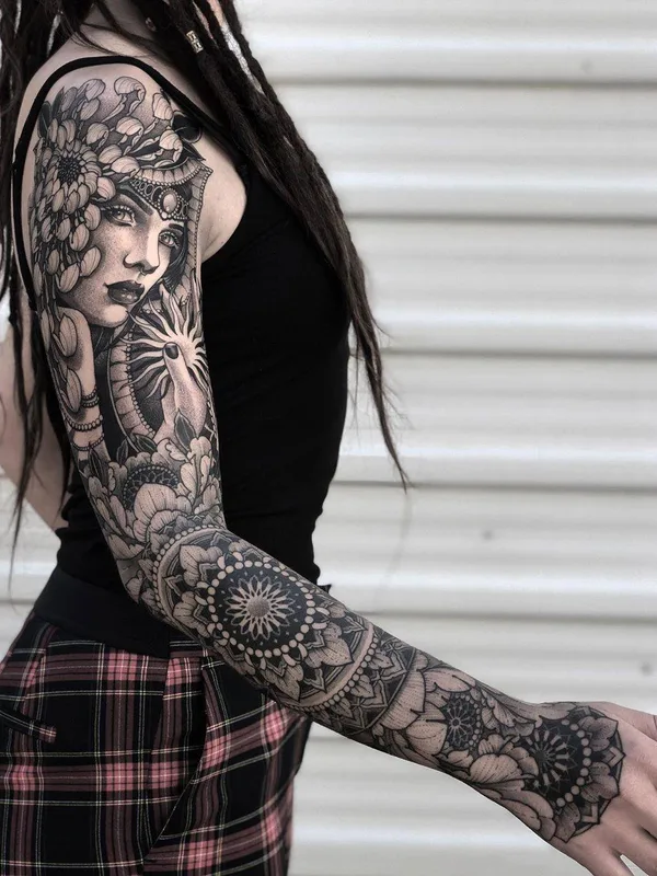 female black ornamental, blackwork, botanic татуировка на arm, forearm #34148 | Тату мастер Jayce Wallingford