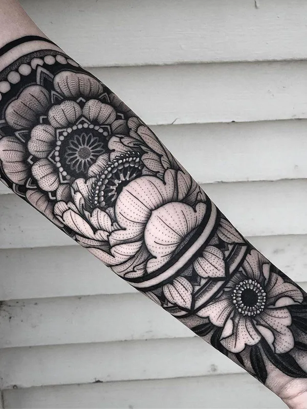 female black ornamental, blackwork, botanic татуировка на arm, forearm #34145 | Тату мастер Jayce Wallingford