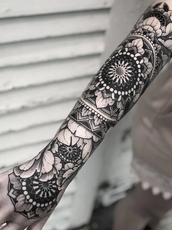 female black ornamental, blackwork, botanic татуировка на arm, forearm #34143 | Тату мастер Jayce Wallingford