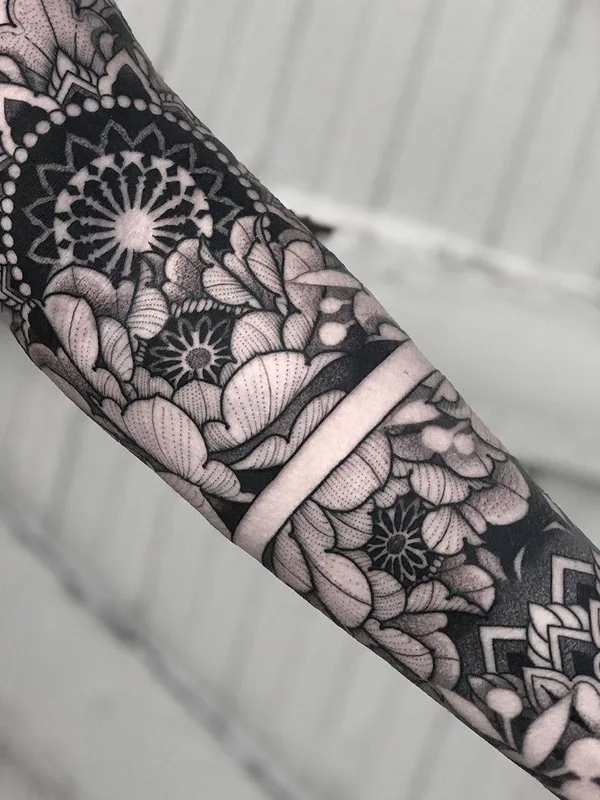 female black ornamental, blackwork, botanic татуировка на arm, forearm #34144 | Тату мастер Jayce Wallingford