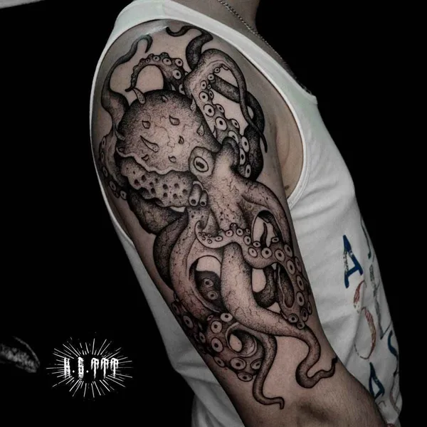 Author's Style tattoo by Клим Шахнин in Saint Petersburg