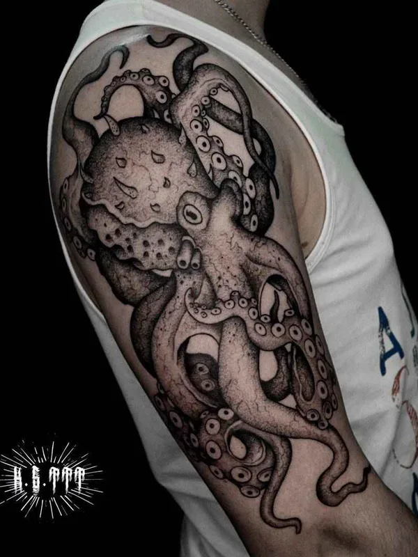 black and grey black and grey tattoo on upper arm #19978 | Tattoo Artist Клим Шахнин