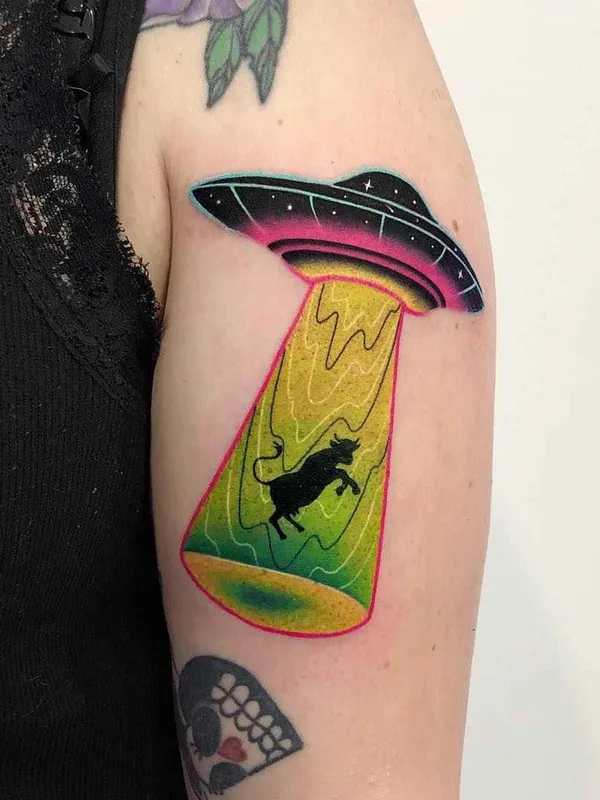 color new school татуировка на outer arm #17283 | Тату мастер Daria Stahp