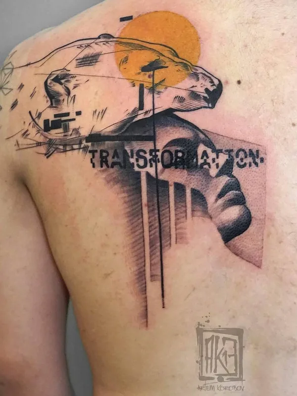 black and grey sketch tattoo auf shoulder blade #26778 | Tätowierer Artem Korobov