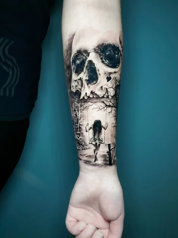 black and grey realism 纹身 在 forearm #63615 | 纹身师 Александр Труш