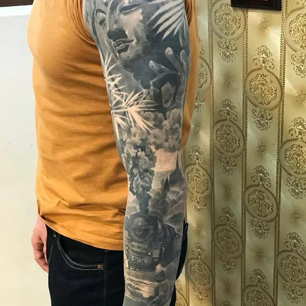 Portrait tattoo by Laura Juan in Madrid