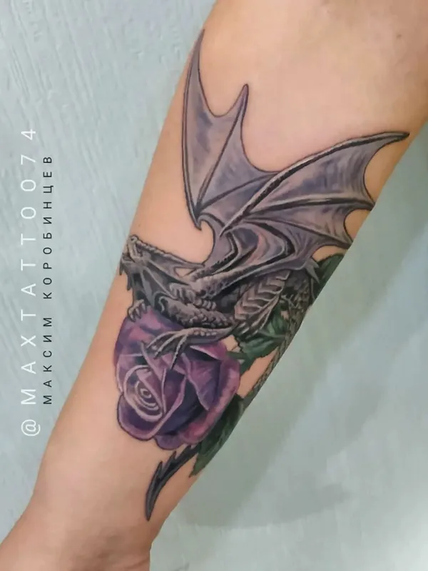 color realism tatouage sur forearm #52774 | Artiste tatoueur Максим Коробинцев