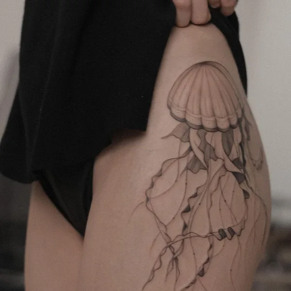 Fine Line tattoo by Настя Мартемьянова in Челябинск