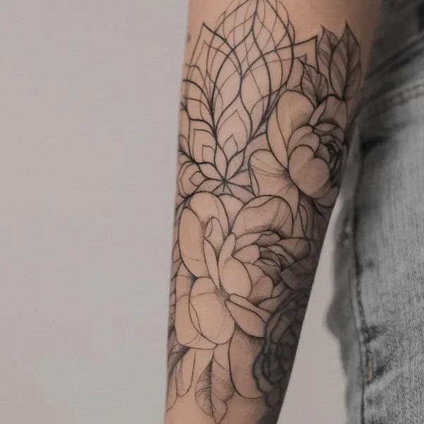 Fine Line tattoo by Настя Мартемьянова in Челябинск