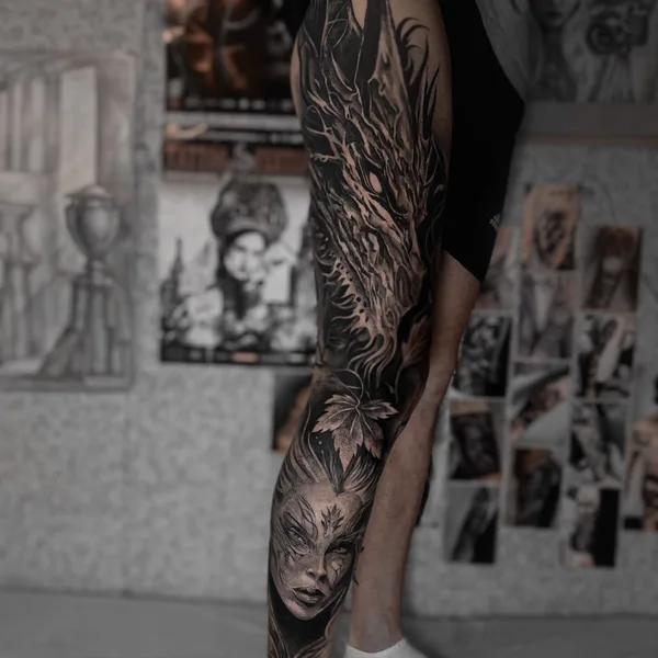 Graphic tattoo by Nika Nixttay in Saint Petersburg