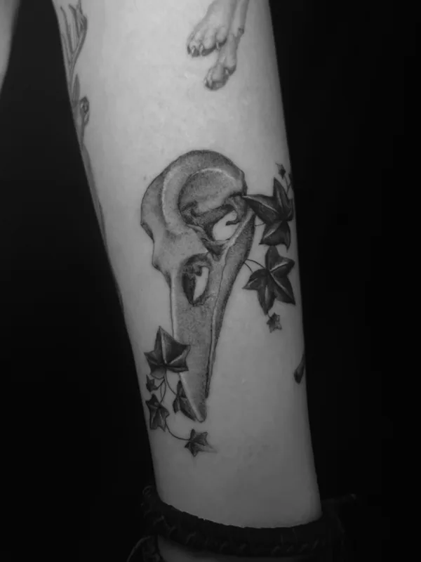 black and grey black and grey татуировка на forearm #71688 | Тату мастер Lauren Manners