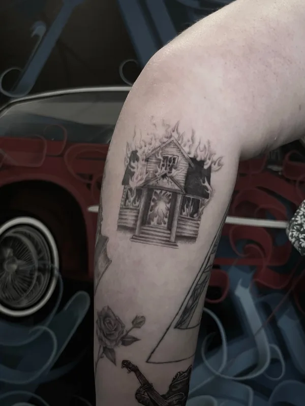 black and grey black and grey татуировка на forearm #71690 | Тату мастер Lauren Manners