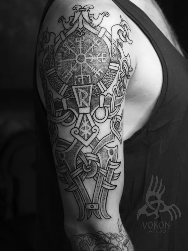 black and grey blackwork татуировка на full sleeve #72601 | Тату мастер Мари Мовган