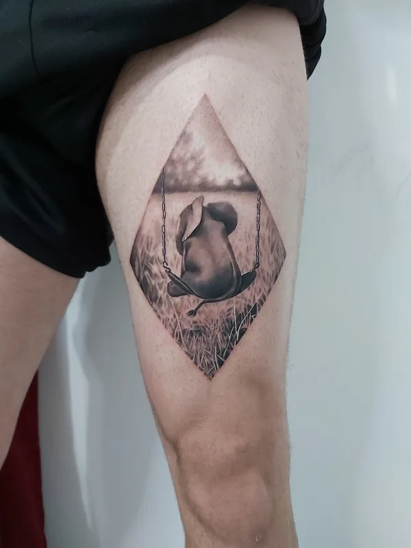 black and grey black and grey tattoo auf thigh #37248 | Tätowierer Irina Maklyakova