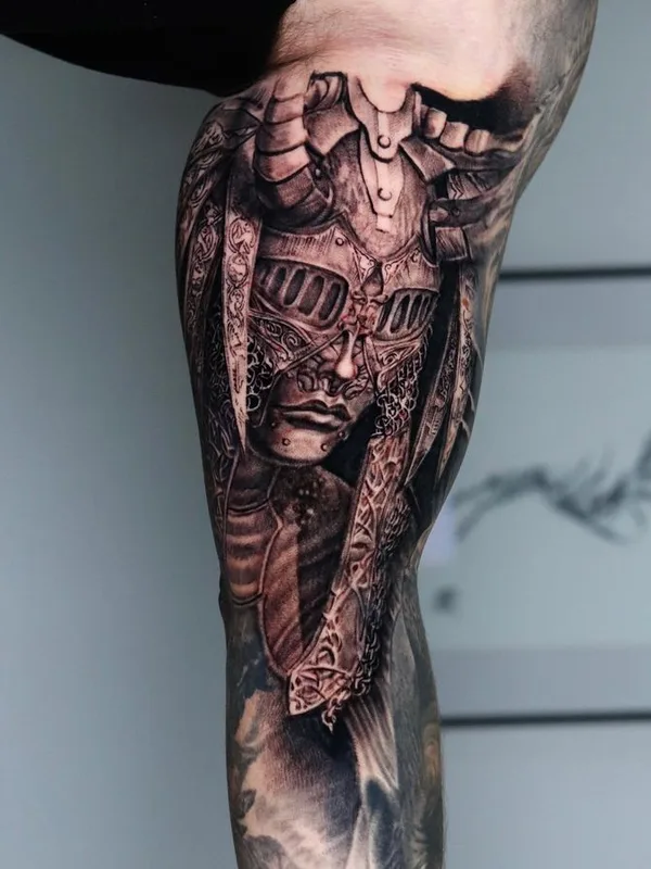 black and grey realism tattoo auf shoulder #75509 | Tätowierer Jim Leclerc