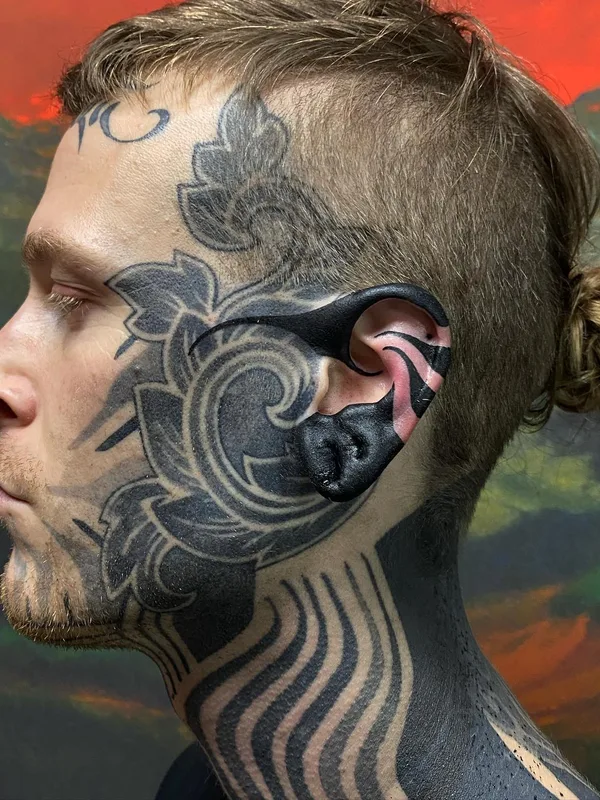 male black blackwork татуировка на face #75527 | Тату мастер Stefan Halbwachs