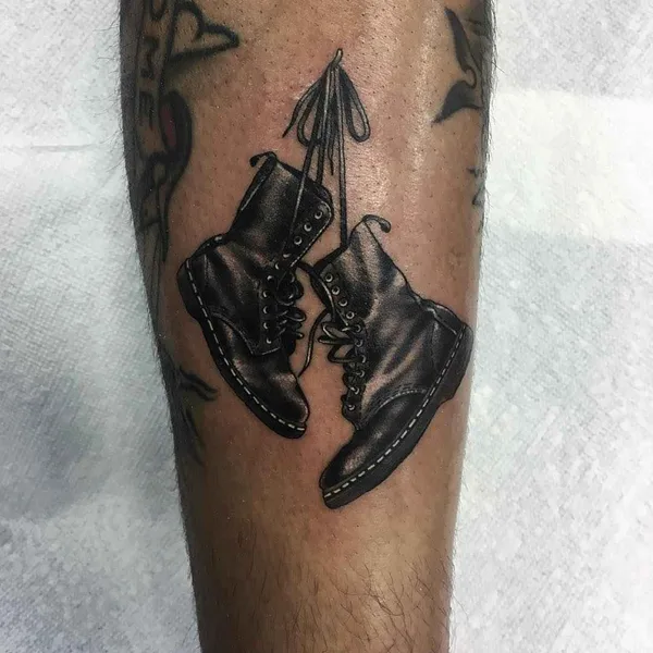 Авторская tattoo by Dan Smith
