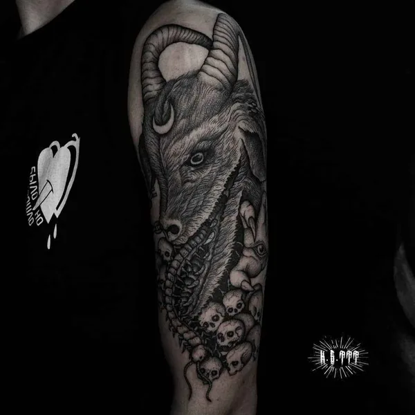 Author's Style tattoo by Клим Шахнин in Saint Petersburg