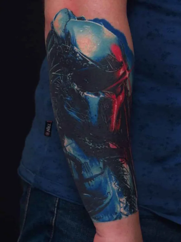 color realism tatouage sur forearm #19359 | Artiste tatoueur Дмитрий Горбунов