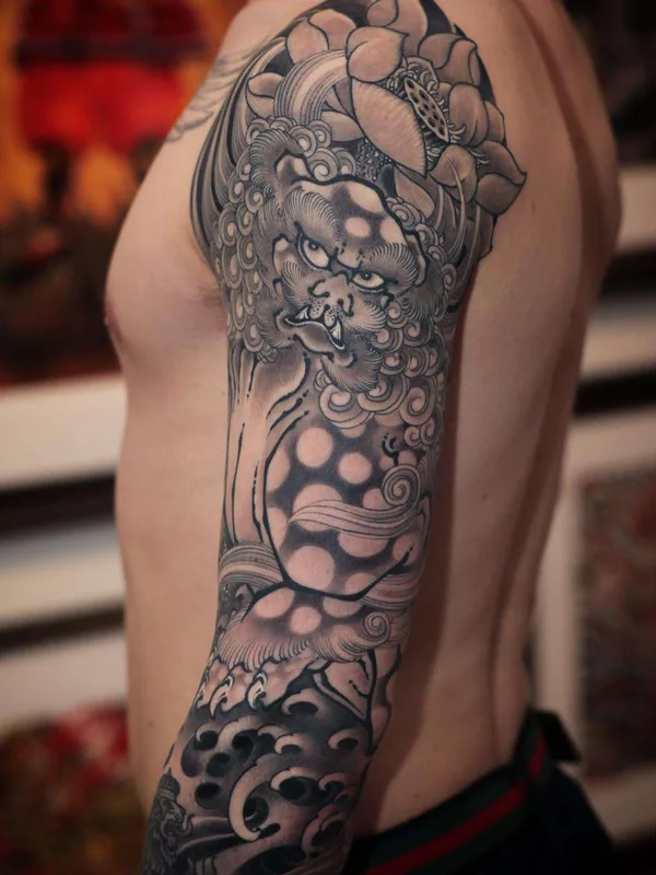 male black and grey japanese Tatuaggio su full sleeve #21432 | Tatuatore Johan Svahn
