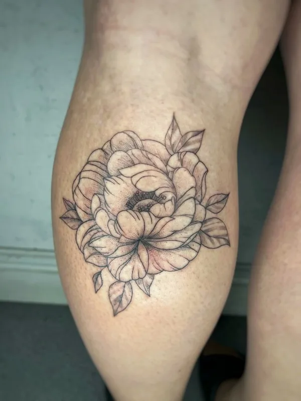 black linework татуировка на calf #74206 | Тату мастер Ксения Вахромеева 