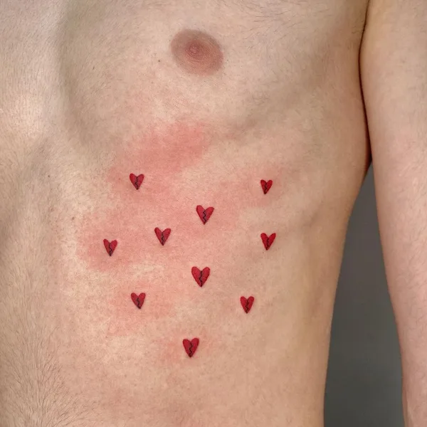 handpoke tattoo by Marina Strange in Moscow