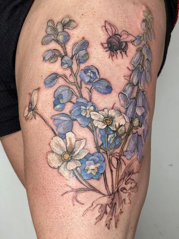 color illustrative Tatuagem em thigh #43508 | Tatuador Hettie Baker