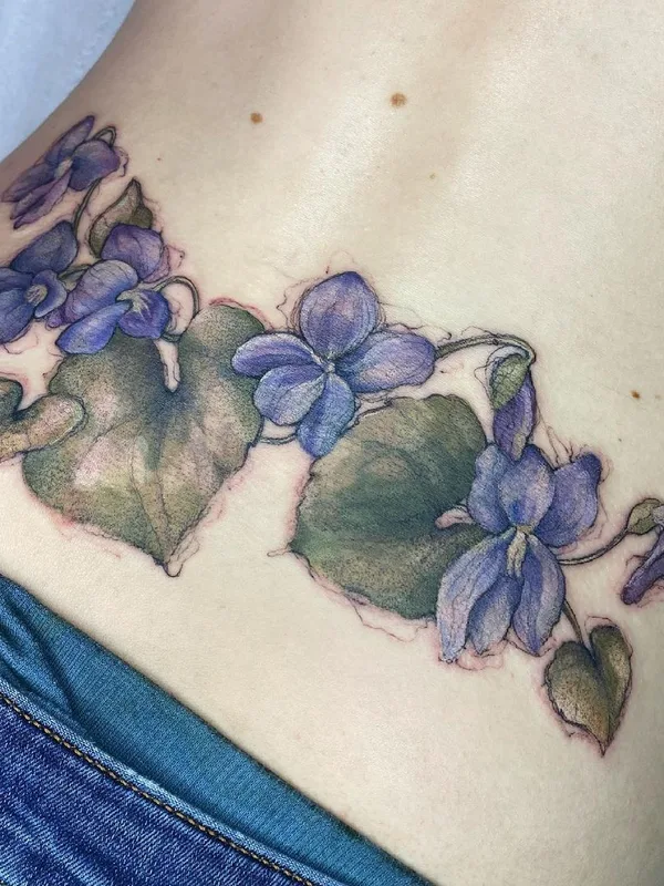 female color botanic Tatuagem em side #43509 | Tatuador Hettie Baker