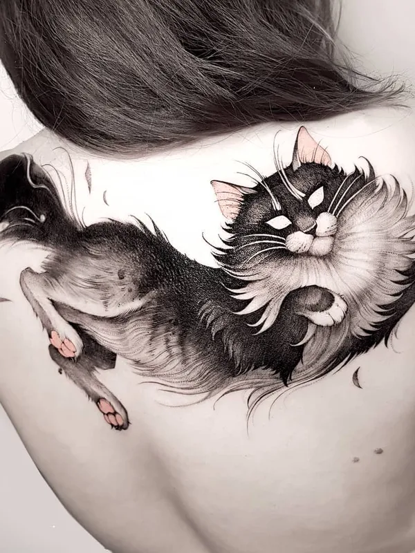 female black and grey illustrative татуировка на upper back #43528 | Тату мастер Кира Воронок