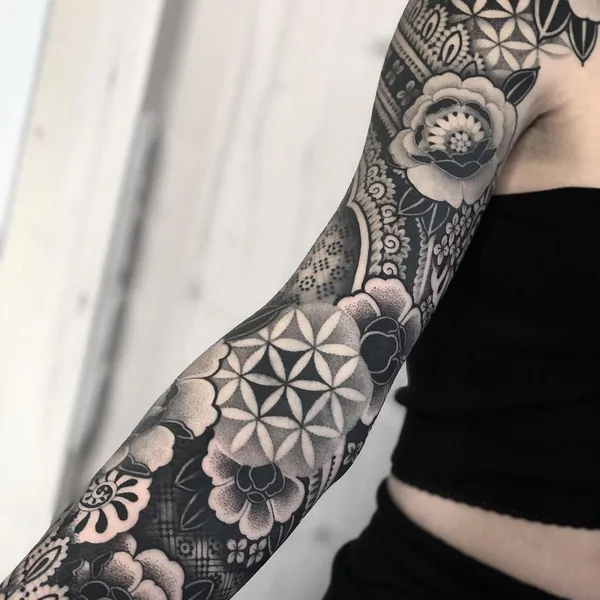 Ornamental tattoo by Mona Wanner in Innsbruck