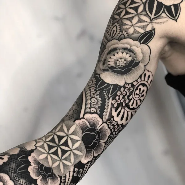 Ornamental tattoo by Mona Wanner in Innsbruck