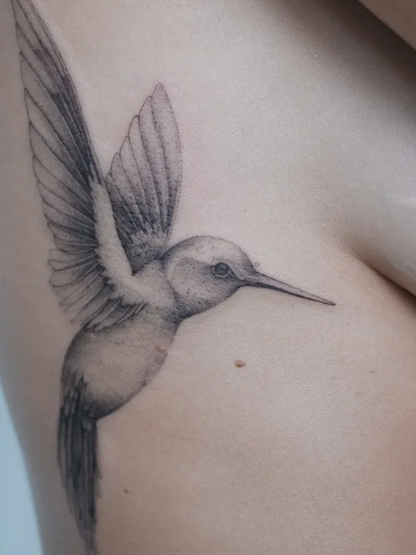 female black and grey realism татуировка на chest #75541 | Тату мастер Надежда Рузанова