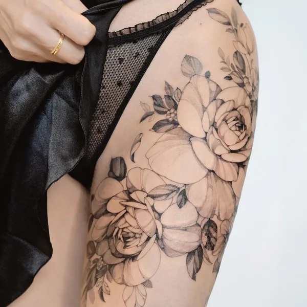 Graphic tattoo by Zihwa in Seoul