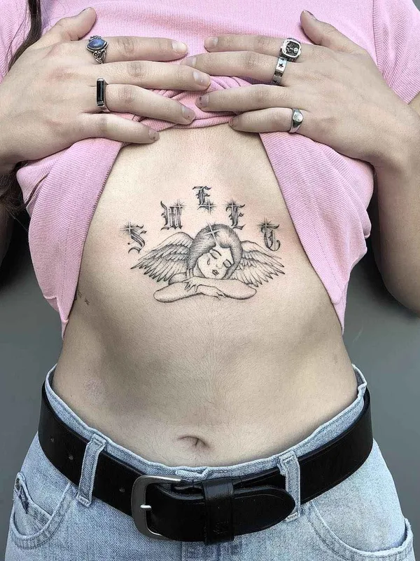 female black and grey blackwork tattoo auf stomach #20085 | Tätowierer Stefan Spider Sinclair