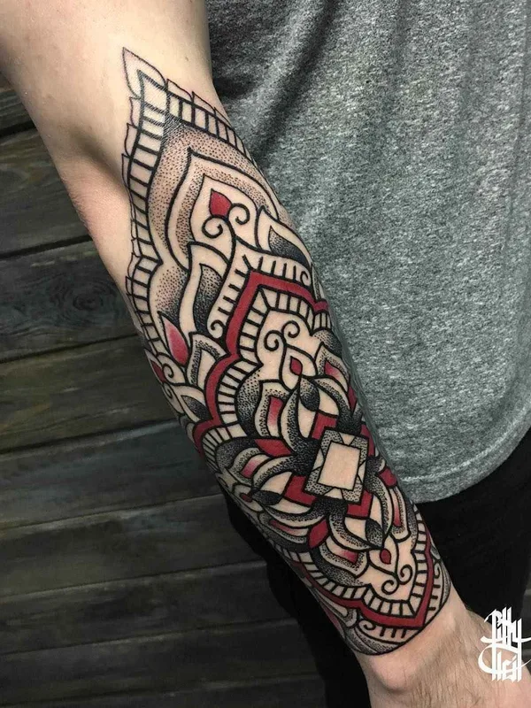 color ornamental tattoo auf forearm #19311 | Tätowierer Billy Heil