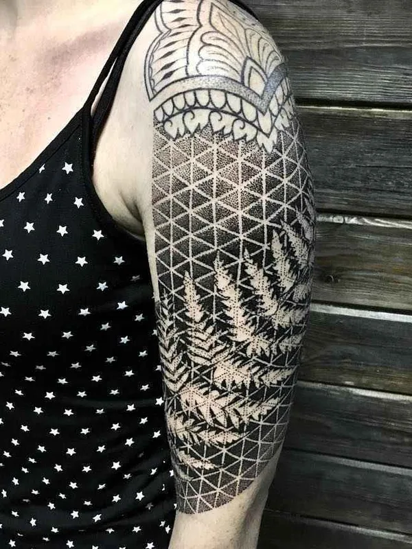 female black geometric tattoo auf full sleeve #19310 | Tätowierer Billy Heil