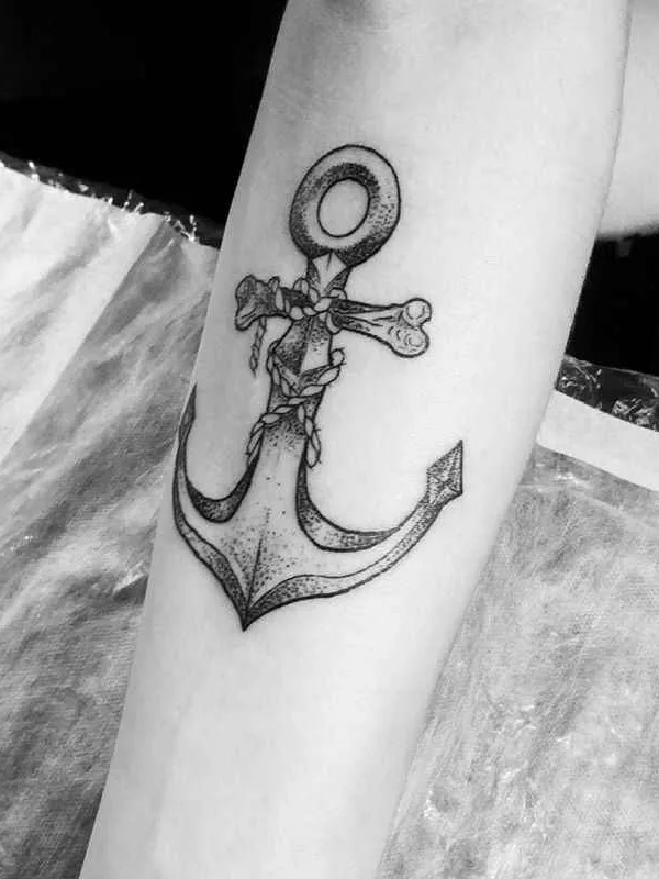 black and grey blackwork tatuaje en forearm #15161 | Tatuador Машковцев Руслан