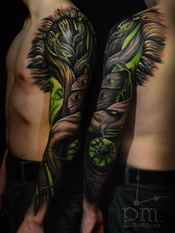 male color biomechanical Tatuaggio su full sleeve #7491 | Tatuatore Mihail & Polina