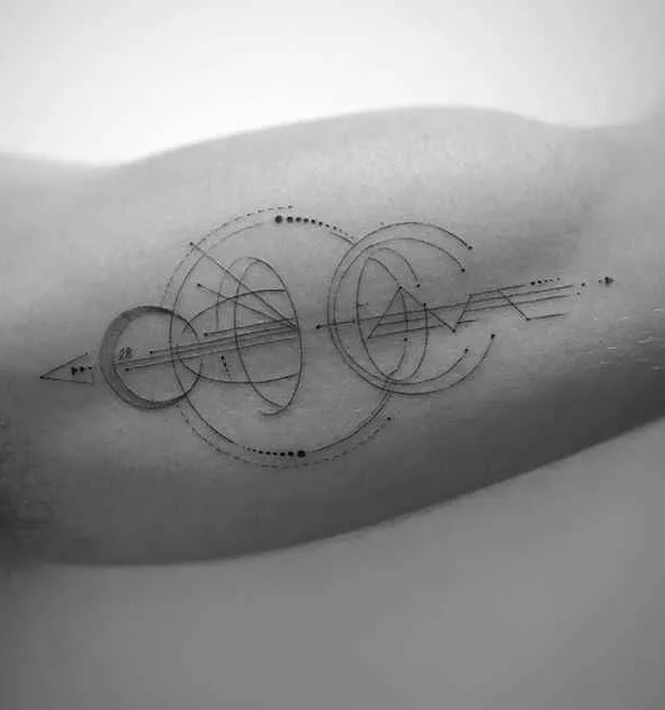 black and grey geometric tattoo auf forearm #111 | Tätowierer Balazs Bercsenyi