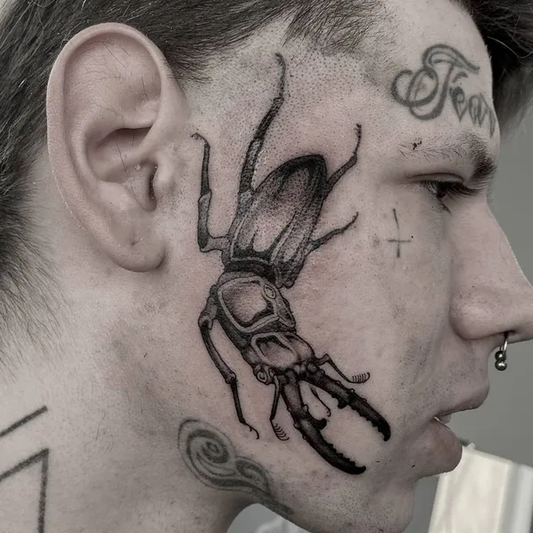 Graphic tattoo by Олег Кустов in Нижний Новгород