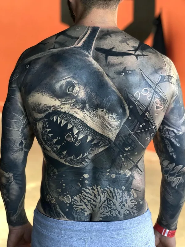 male black and grey realism татуировка на full back #63766 | Тату мастер Egon Weissberger