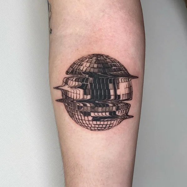 Graphic tattoo by Camille @plantsnpokes in Seattle
