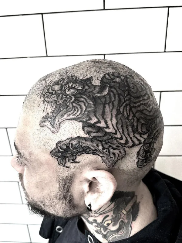 male black and grey japanese Tatuagem em head #63789 | Tatuador GANJI