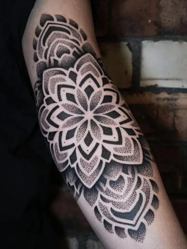 Ornamental tattoo by @tommbirchtattoo in Manchester
