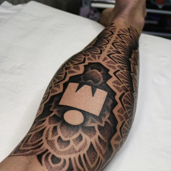 Ornamental tattoo by @tommbirchtattoo in Manchester