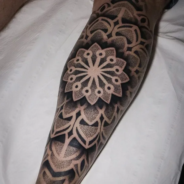 Ornamental tattoo by @tommbirchtattoo in Manchester