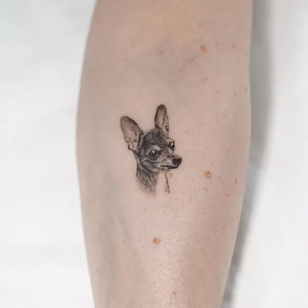 Micro Realism tattoo by Анна Селезнева in Moscow