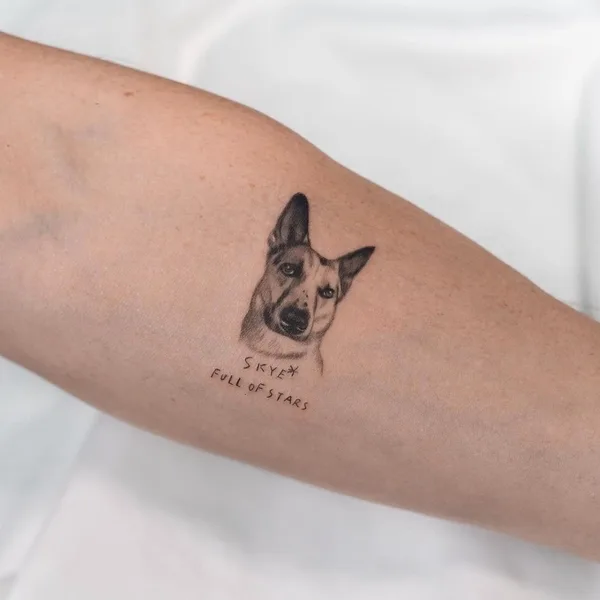 Micro Realism tattoo by Анна Селезнева in Moscow