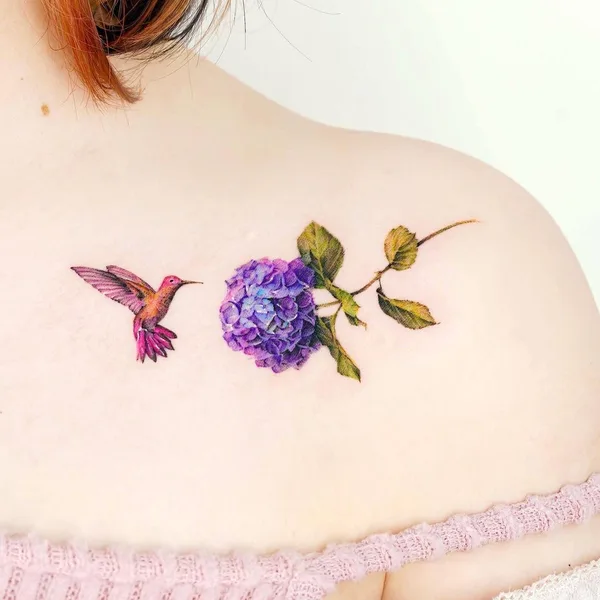 Feminine tattoo by Tilda Tattoo in Seoul